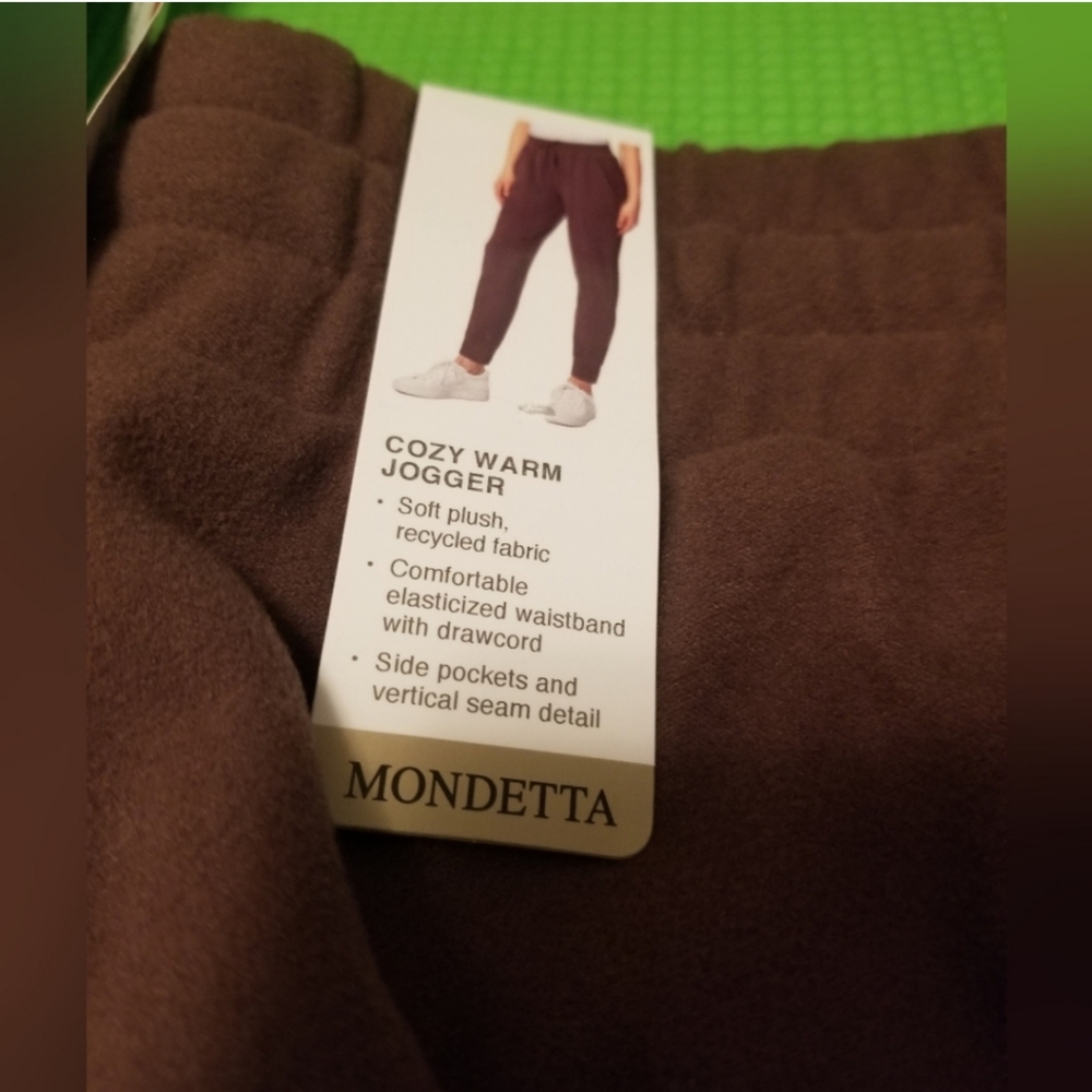 Mondetta Jogger Cozy Warm Side Pockets Recycled Fabric berry flint Women… - Picture 2 of 3